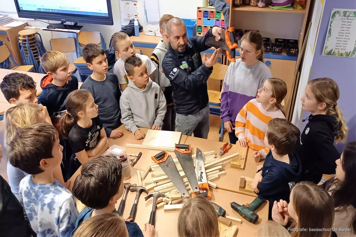 Inspirerende technieklessen op de Bareel